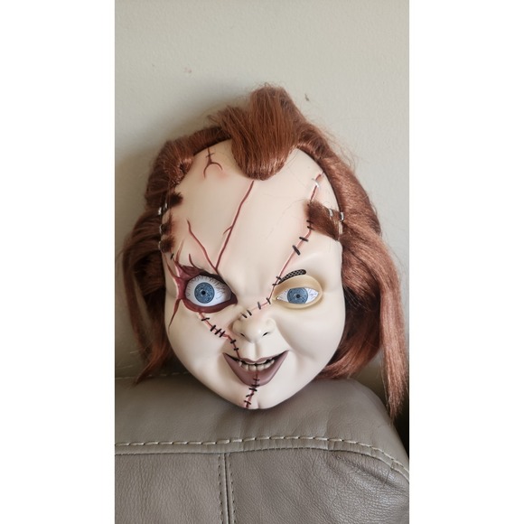 Spirit Other - Chucky Childs Play Universal Studios Spirit Halloween Mask S/M